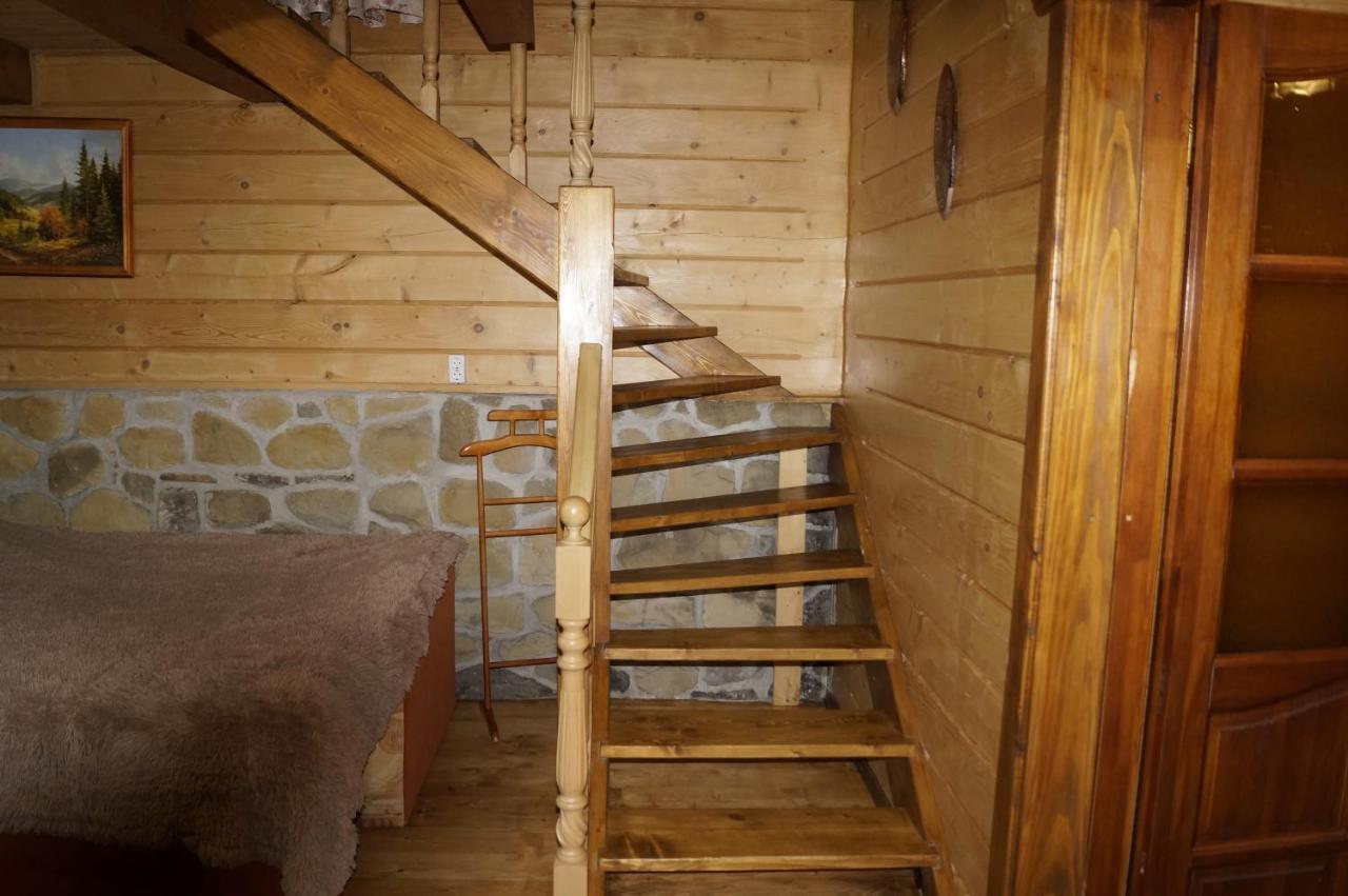 Будиночок В Карпатах Yaremche Exterior photo